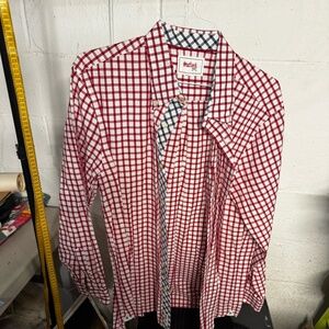 Stafford red & white checked long sleeve dress shirt. size XL